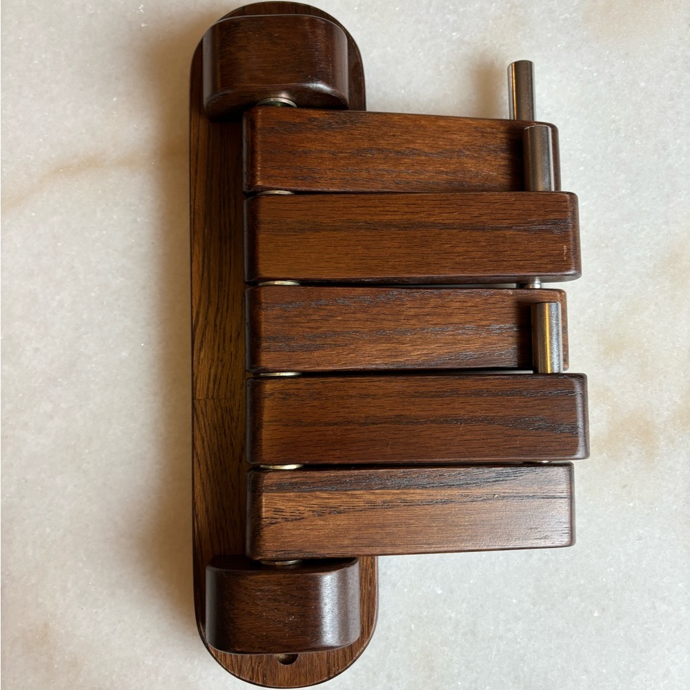Adjustable Wall hooks.